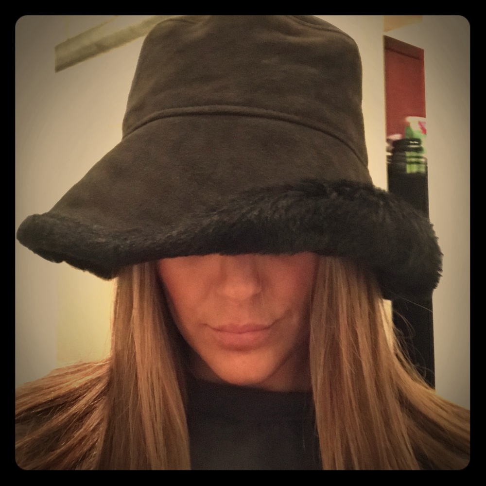 Authentic Lamb fur bucket hat